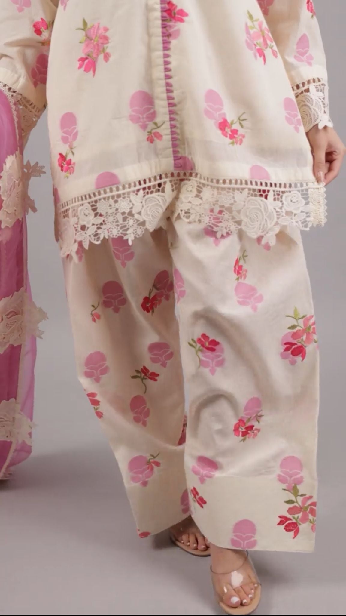 Israah - Farshi Shalwar Suit - Eeyapret