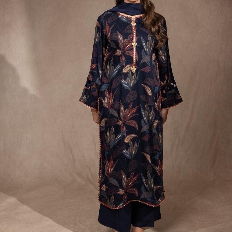 Navy Blue Floral Marina 3PC - Perfect for semiformal wearing comfortable and classy. Long kameez with plazzo trousers and silk dupatta