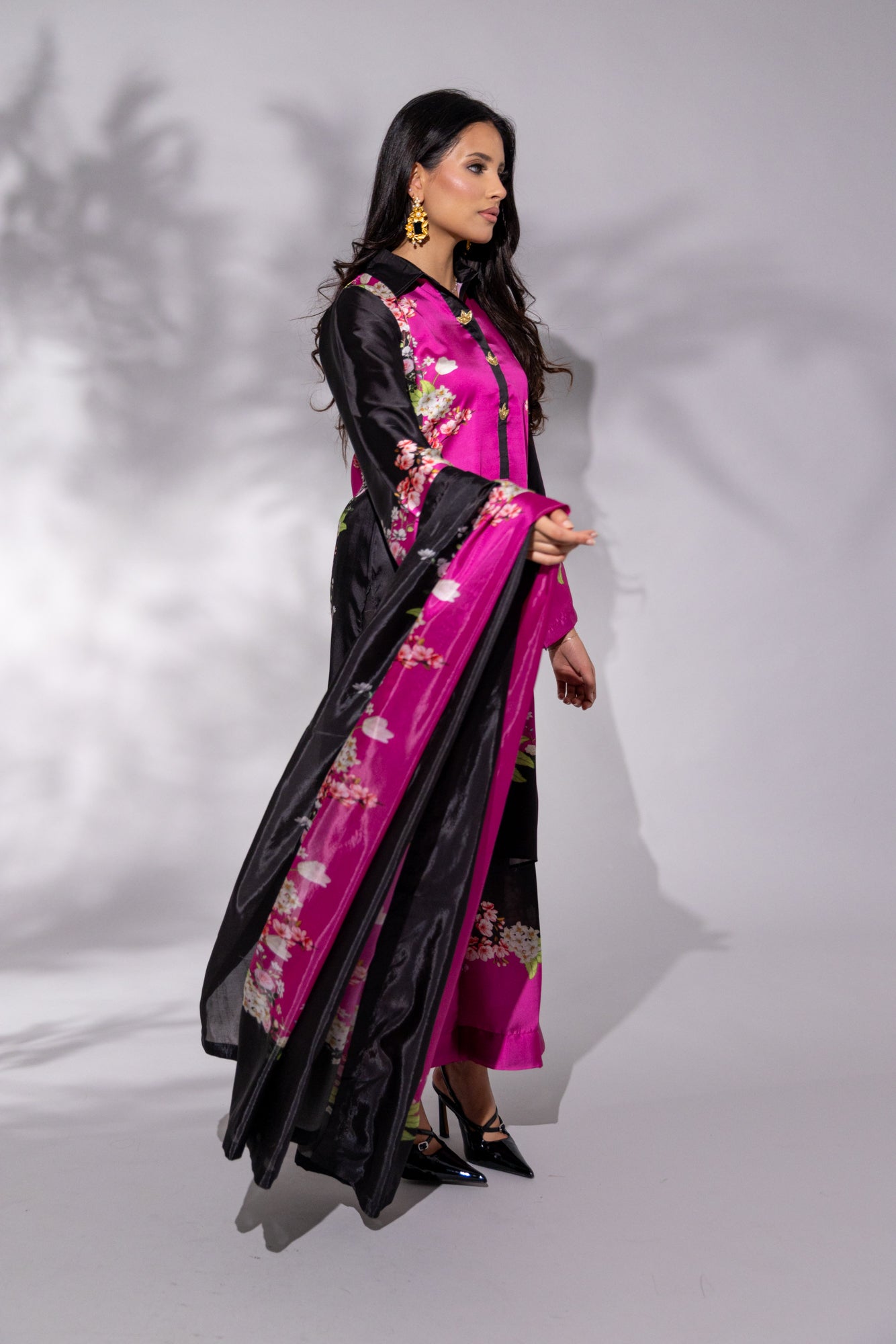 Budget Line - Black & Pink