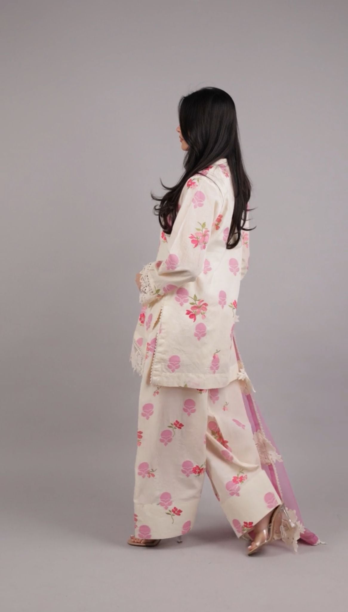Israah - Farshi Shalwar Suit - Eeyapret
