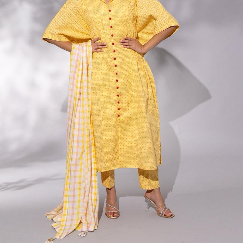 Yellow Floral Print Kaftan Style Co Ord - Three PIECE Kapri trousers, Loose Fit Comfortable Womenswear Cotton
