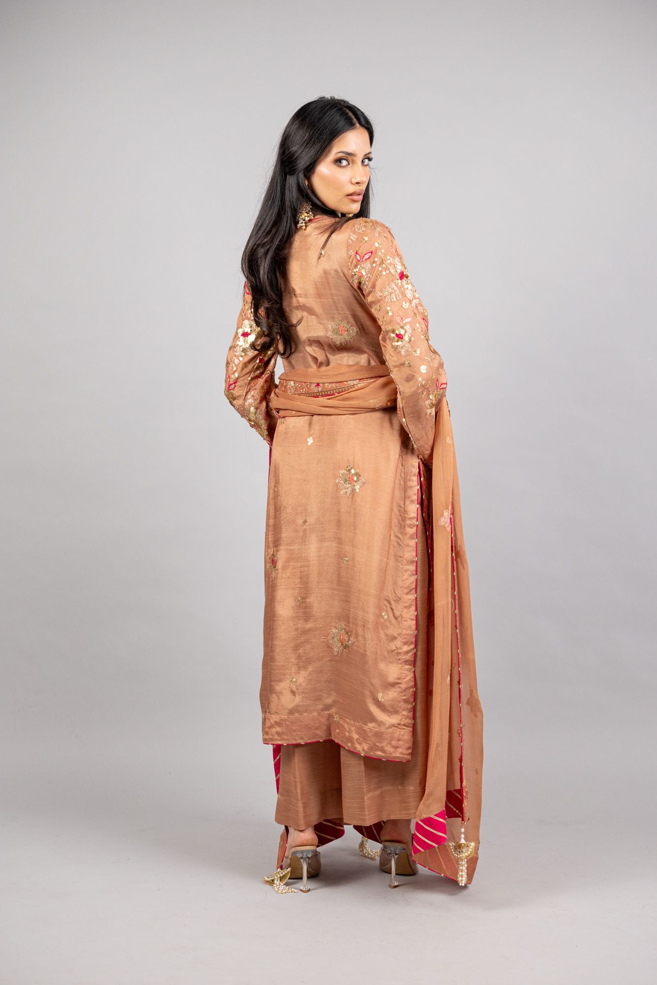 Sahara – Sand Pink Raw Silk Ensemble - Eeyapret