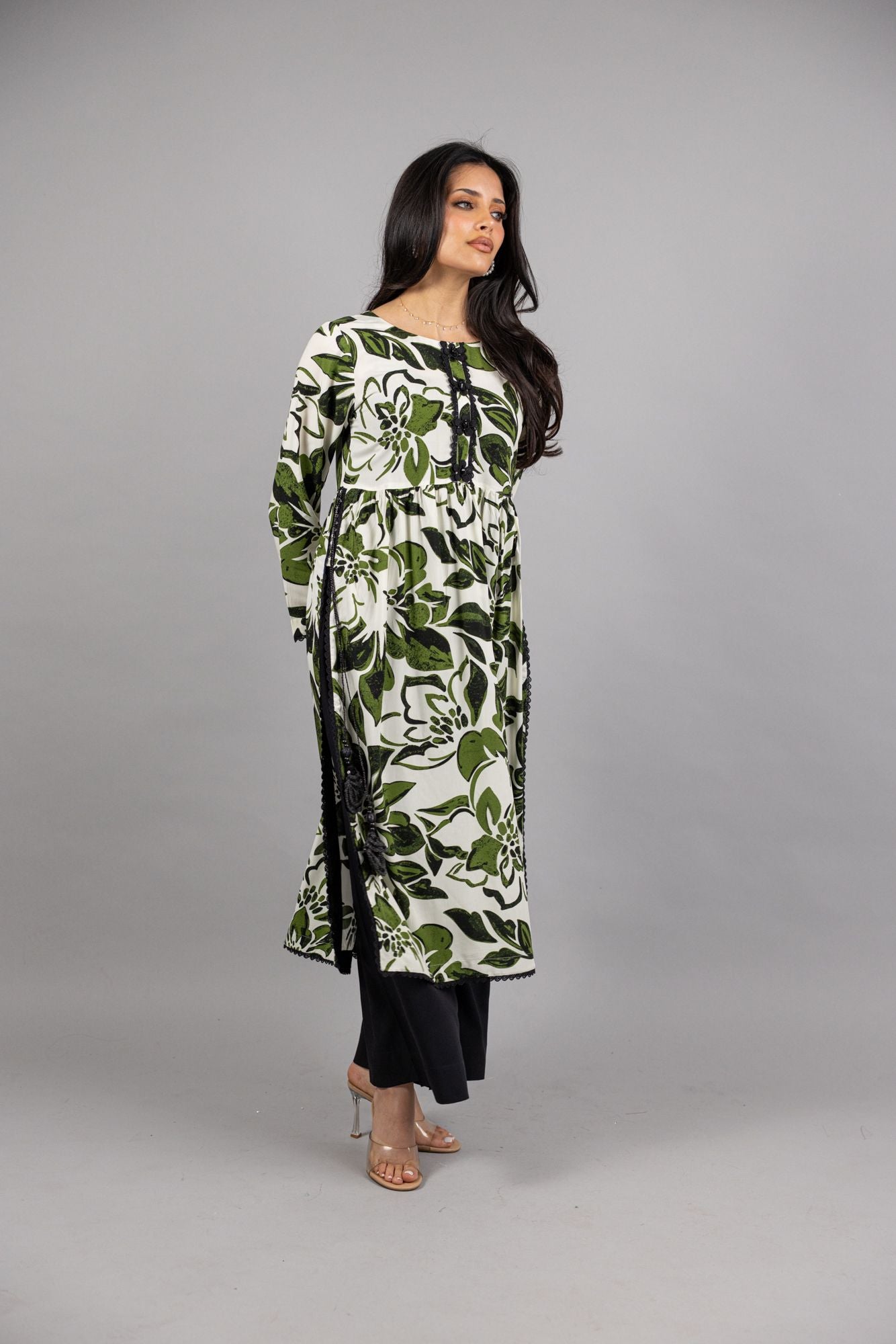 Leela - 2PC Nyra Cut Co Ord - Eeyapret
