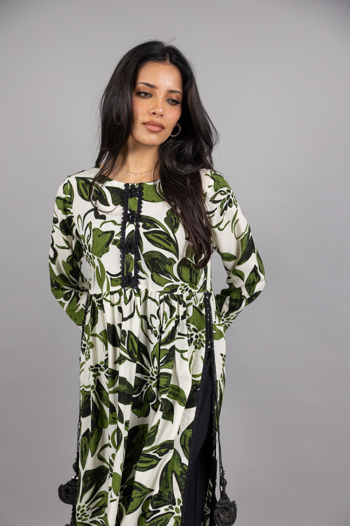 Leela - 2PC Nyra Cut Co Ord - Eeyapret