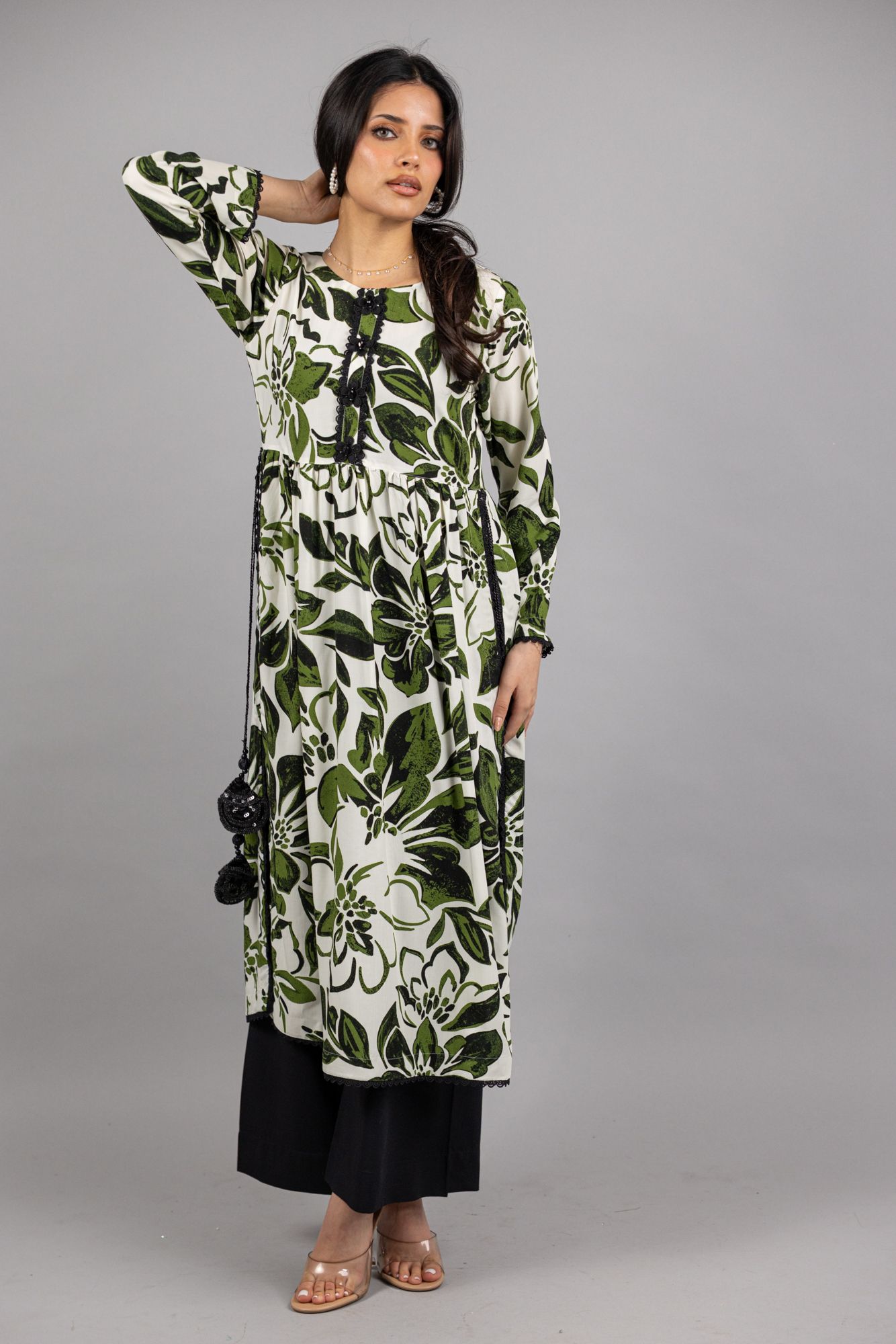 Leela - 2PC Nyra Cut Co Ord - Eeyapret
