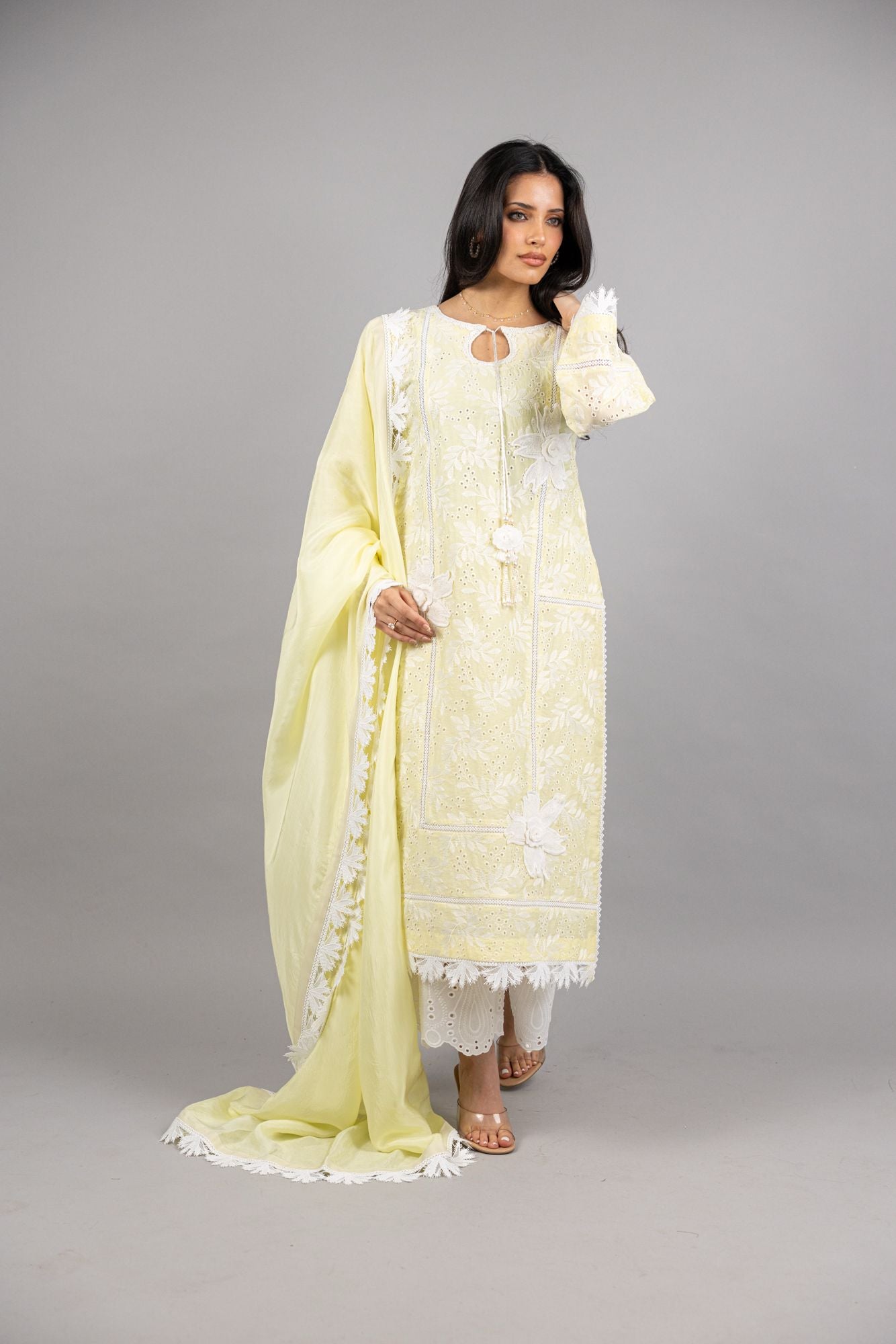 Arabelle – 3PC Pastel Yellow White Chicken Kari Ensemble - Eeyapret