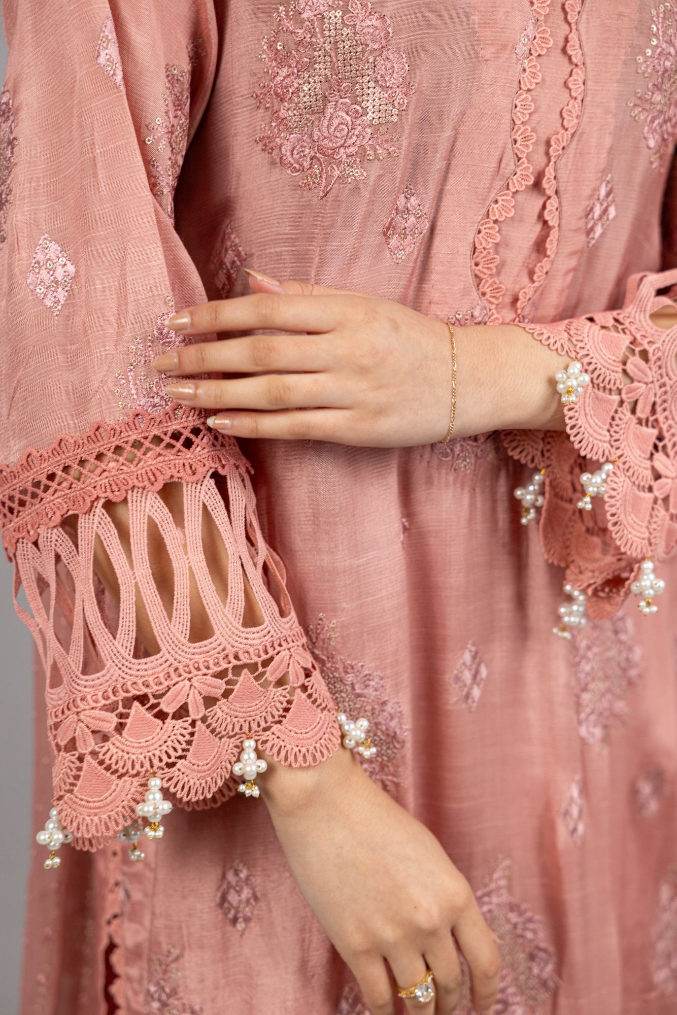 Isabelle – 3PC Tea Pink Raw Silk Ensemble - Eeyapret